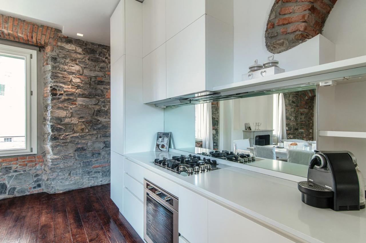 Stunning Central Como Apt By Joivy Экстерьер фото